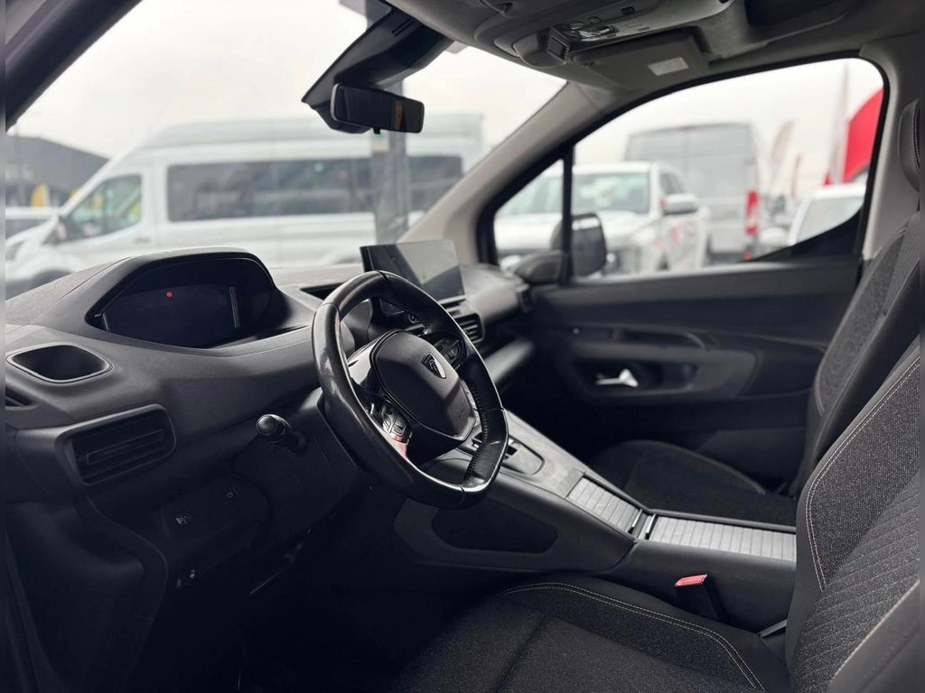 PEUGEOT RIFTER 2025 - Foto 6