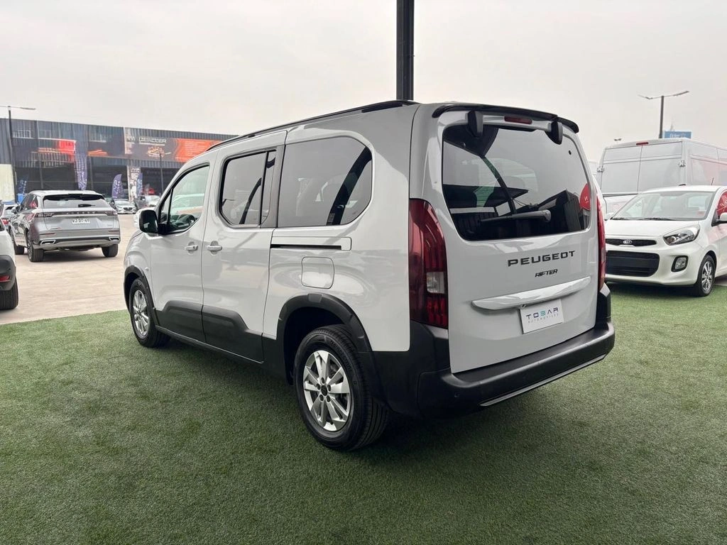 PEUGEOT RIFTER 2025 - Foto 19