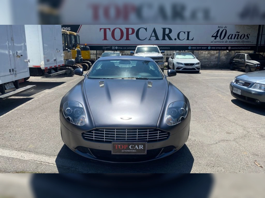 ASTON MARTIN DB9