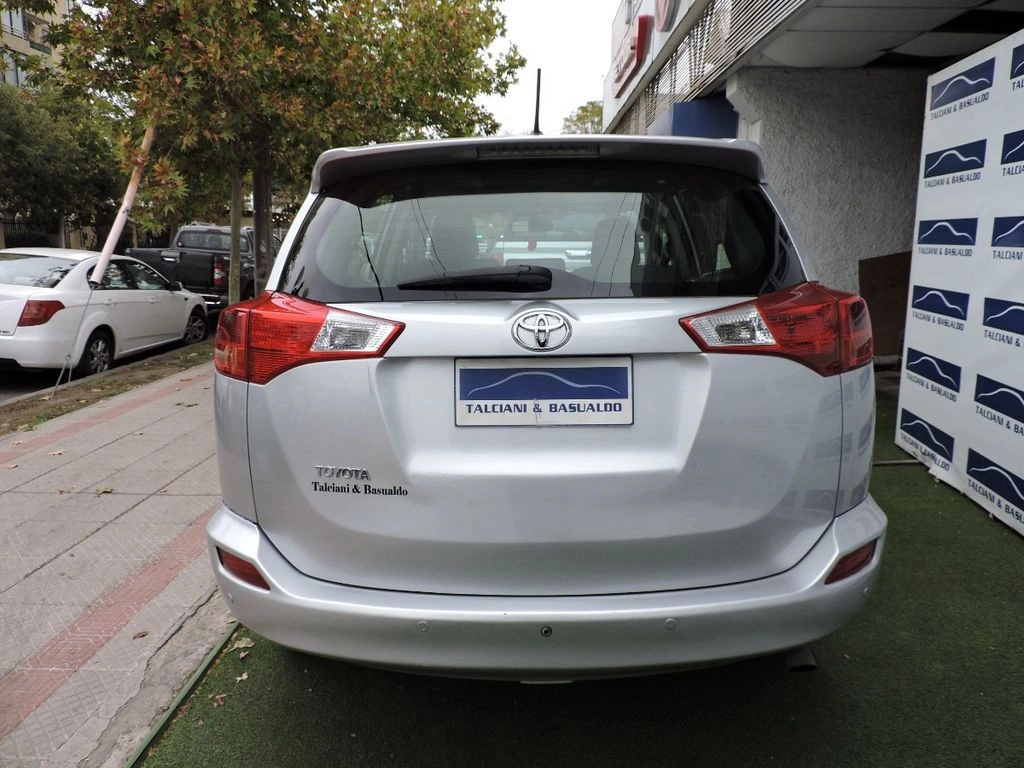 TOYOTA RAV4 2014 - Foto 16