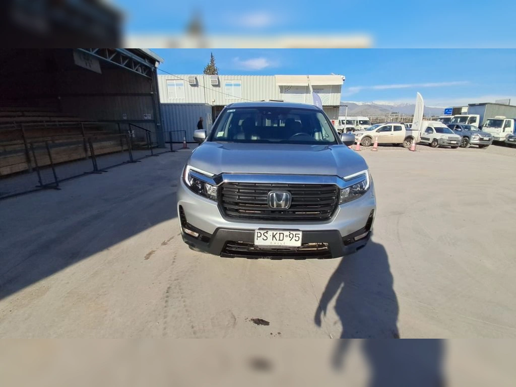 HONDA RIDGELINE 2021 - Foto 2
