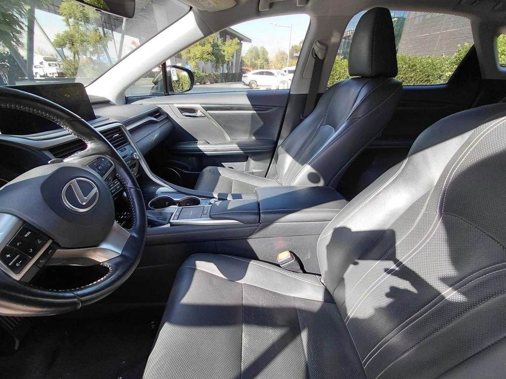 LEXUS RX 2023 - Foto 16