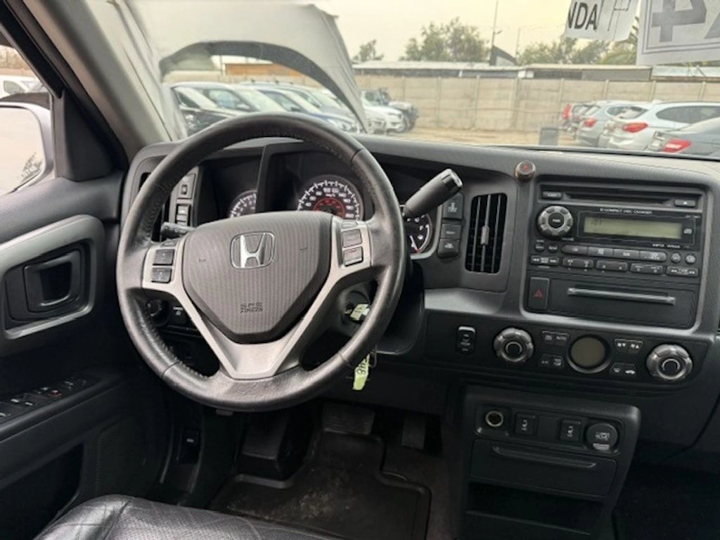 Honda Ridgeline — foto 6 de 17