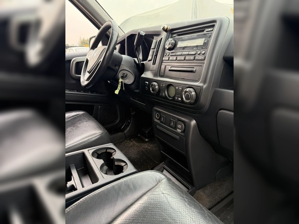 Honda Ridgeline — foto 9 de 17