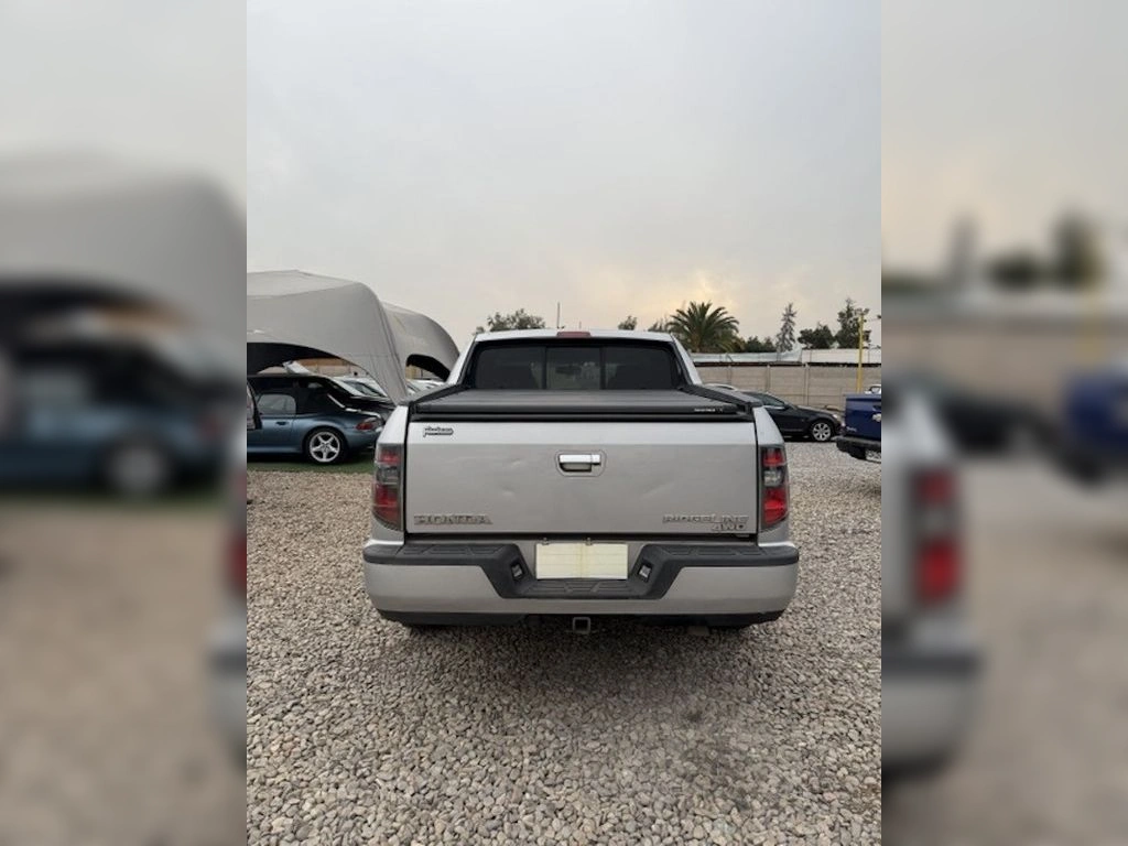 Honda Ridgeline — foto 5 de 17