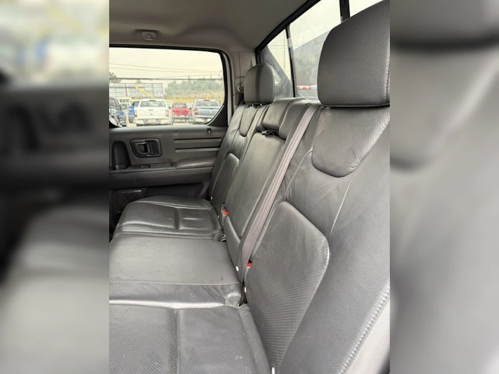 Honda Ridgeline — foto 16 de 17