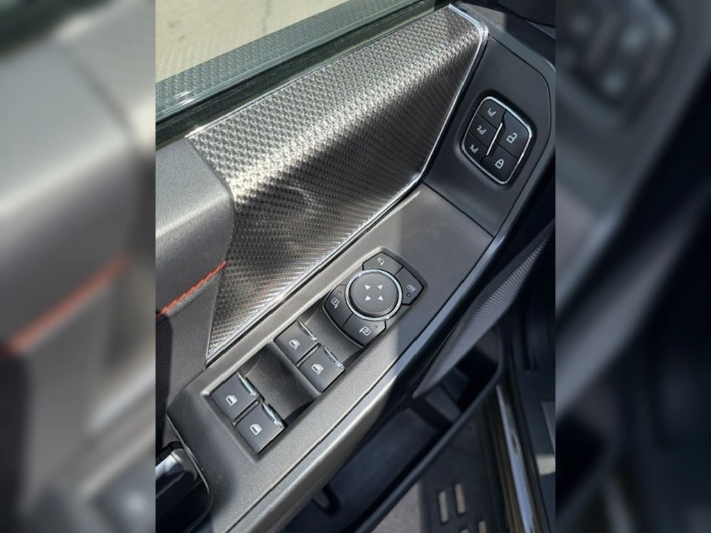 Ford F-150 Raptor — foto 18 de 25