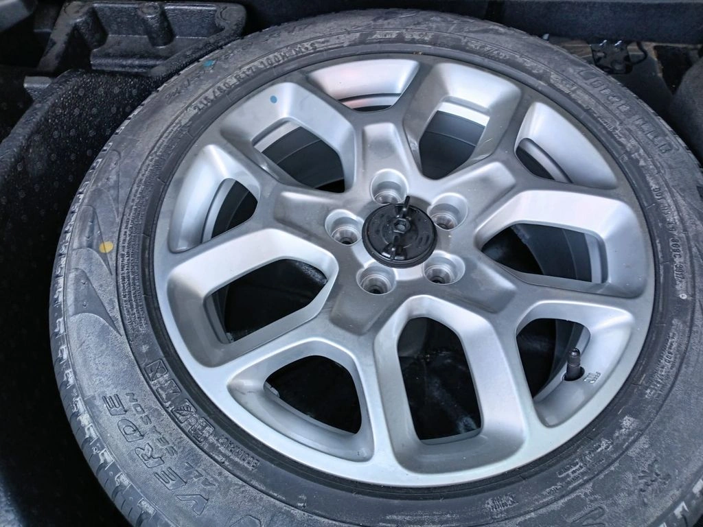 JEEP RENEGADE 2018 - Foto 17