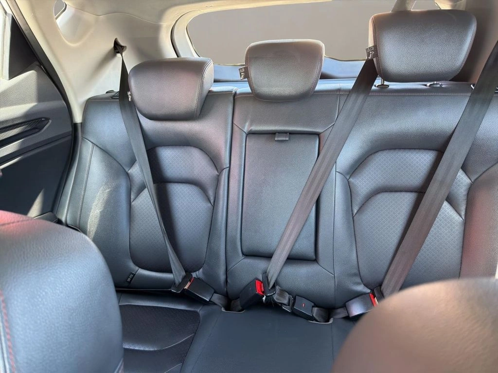 JAC Js31.6 Comfort 4X2 Mt 5P — foto 11 de 18