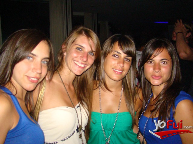 Analía Belloni, Romina Wolf, Laura Santos Neves, Verónica Santos Neves