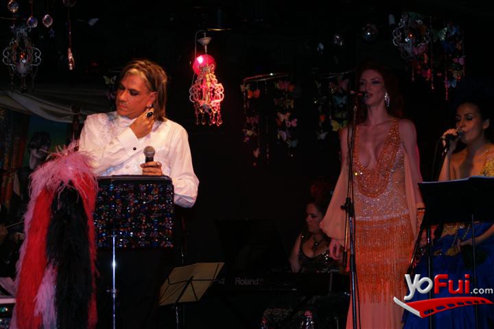 Fotografía en Estreno del Burdel de Roberto Piazza, Moliere