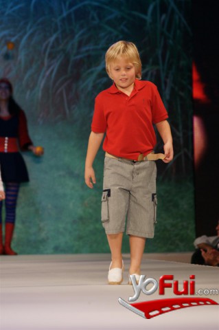 Fotografía en Desfile Cardon Verano 2010, Sheraton de Pilar