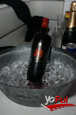 Presentacion de nuestro whisky J&B Jet @ Jet Lounge