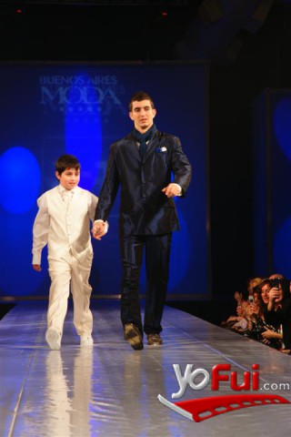 Tomas, Gonzalo Manau