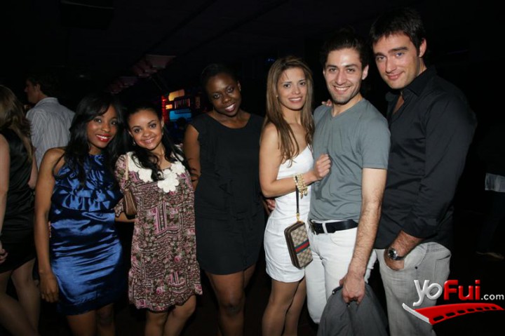 Ceila, Debora, Tuca, Carol, Jesus Dupaux, Guido