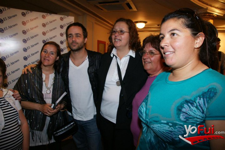 Fotografía en Presentación de Dar la Palabra II, Librería El Ateneo Grand Splendid