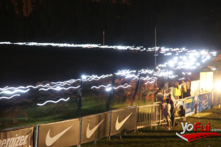 Fotografía en Energizer Night Race 8K 2009, Villa Hípica San Isidro