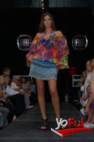 Fotografía en Desfile de Silvia Brown Invierno 2010, Espacio Godoy