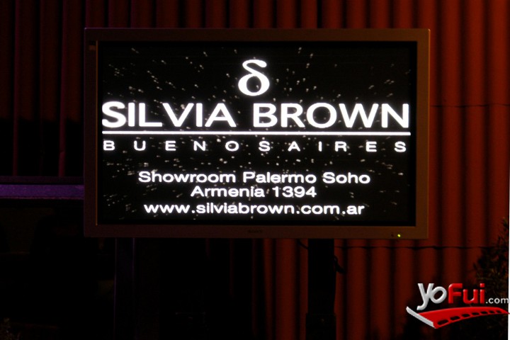 Fotografía en Desfile de Silvia Brown Invierno 2010, Espacio Godoy