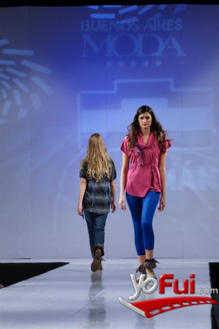Fotografía en Desfile de Diseño de Tucumán en el Bs As Moda 2010, Centro Costa Salgureo