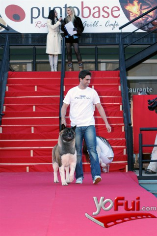 Leandro Santos junto a Pro Plan