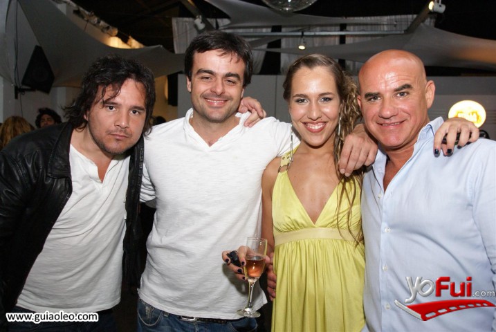 Fotografía en Septimo Aniversario de Guía Oleo, Espacio Godoy