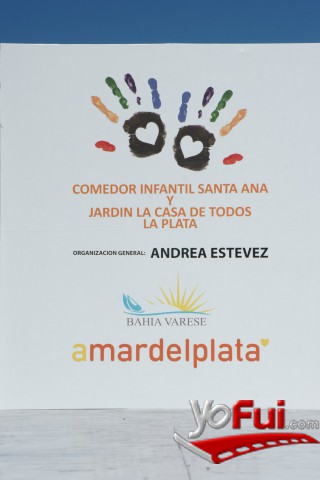 Fotografía en Desfile de Andrea Estevez a Beneficio 2011, Bahía Varese MDQ