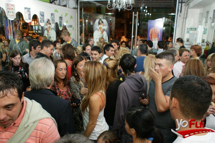 Fotografía en Aniversario de la Peluqueria de Emiliano, Peluqueria de Emiliano