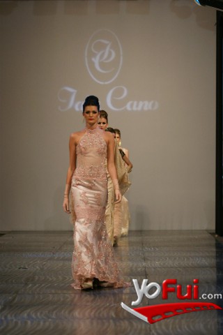 Fotografía en Desfile de Iaia Cano en la BAAM 2011, Sheraton Hotel