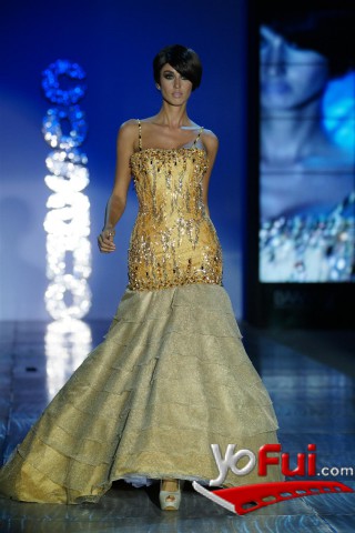 Fotografía en Desfile de Claudio Cosano en el cierre de la BAAM 2011, Sheraton Hotel