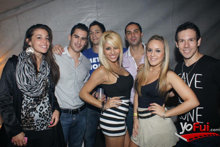 Florencia Casartelli, Luu Lein, Miki, y amigos