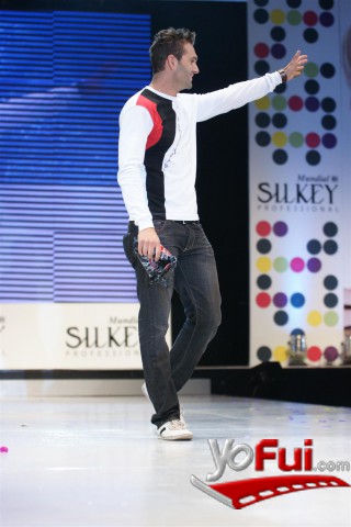 Fotografía en Desfile de 45 Minutos Invierno 2011, La Rural, Expo Silkey Mundial