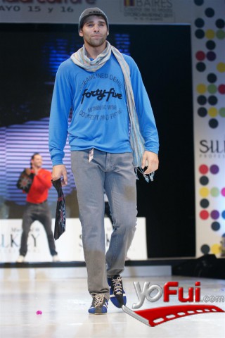 Fotografía en Desfile de 45 Minutos Invierno 2011, La Rural, Expo Silkey Mundial