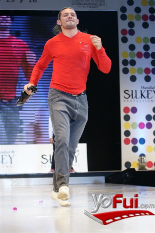 Fotografía en Desfile de 45 Minutos Invierno 2011, La Rural, Expo Silkey Mundial