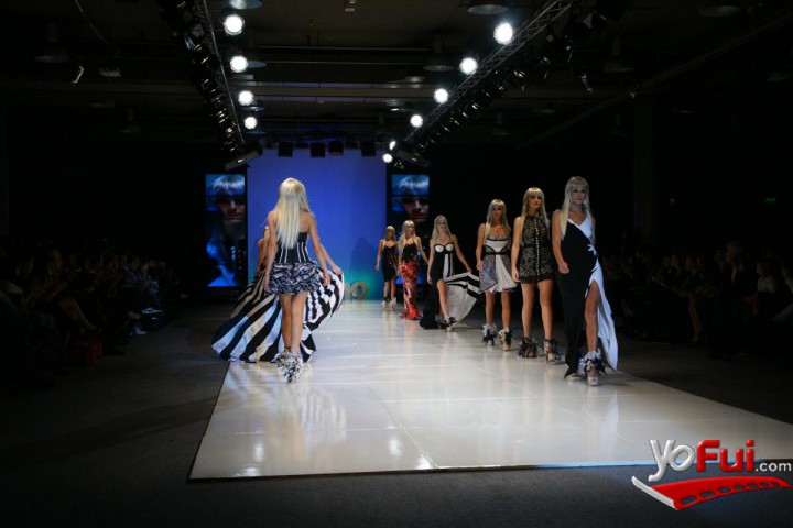 Fotografía en DESFILE DE CLAUDIO COSANO, Sheraton Buenos Aires- BAAM 2011