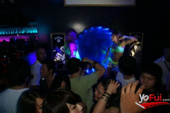 Fotografía en Lanzamiento de Fresa Fizz Tunuyán, Glam and Fuck