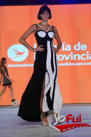 Fotografía en Claudio Cosano en el Desfile de Leo Paparella, Helipuerto Hermitage Hotel