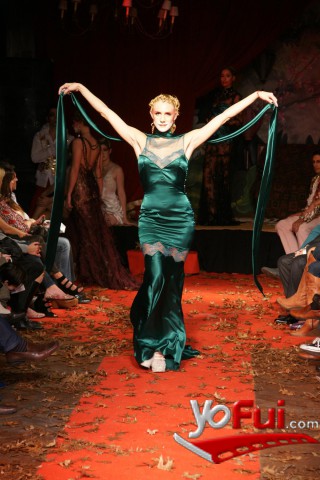 Fotografía en Desfile de Verónica de la Canal Otoño Invierno 2012, Tienda Harrods