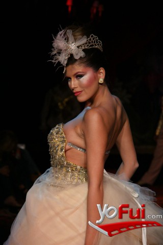 Fotografía en Desfile de Verónica de la Canal Otoño Invierno 2012, Tienda Harrods