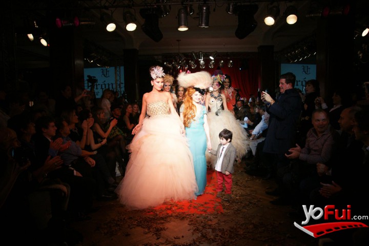 Fotografía en Desfile de Verónica de la Canal Otoño Invierno 2012, Tienda Harrods