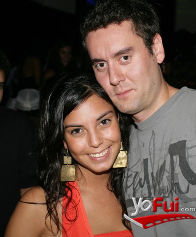 Andrea Estobar, Mario López