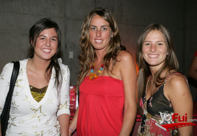 Andrea Salas, Daniela Ponelt, Ximena Sachnaidt