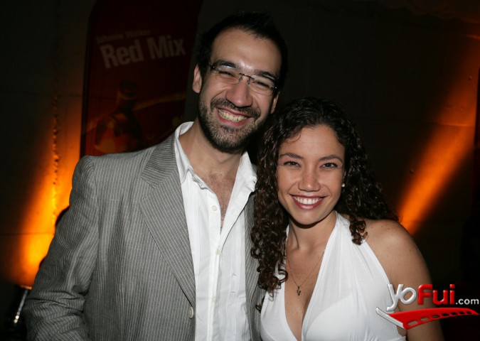 Rodrigo Mladinic, Verónica Schmidt