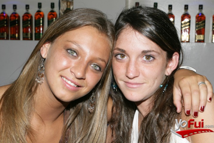 Carolina Arancibia, Valentina Kok
