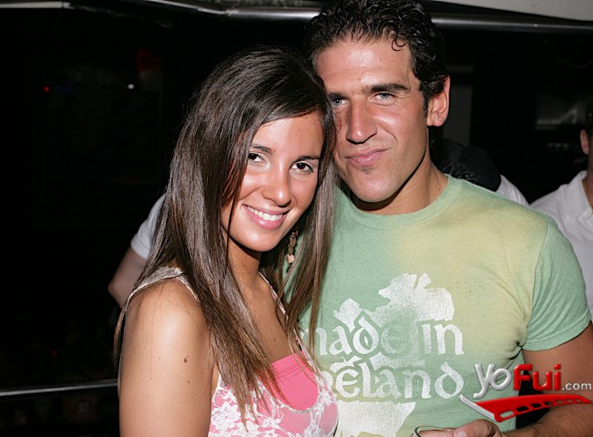 Daniella Hanselaar, Rodrigo Perez