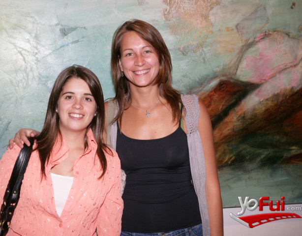 María Paz Moya, Karolina Fernández