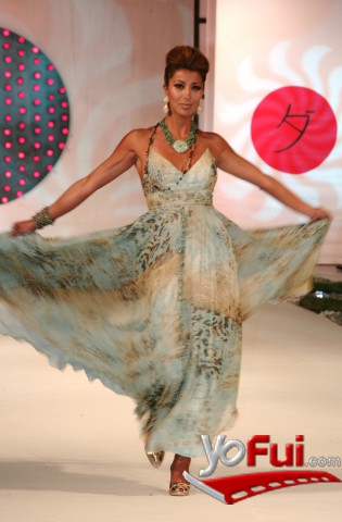 Carolina Jorquera (Desfile Exponovios 2007)