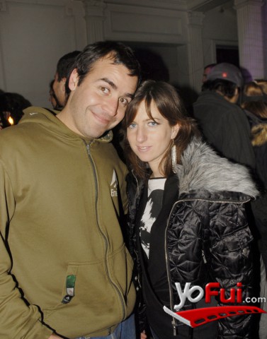 Douglas Booth, Macarena Parker