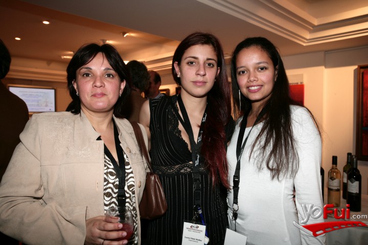 Viviana Lagos, Loreto Thiele, Trina Carrasco, Asistente de MKTG y RRPP Mundo Tenedores