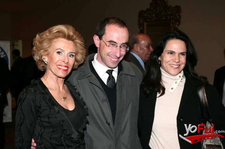 Mary Rose Mac-Gill, Juan Antonio Muñoz, Magdalena Amenábar
